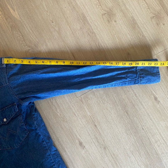 Vintage wrangler western denim button up - Picture 6 of 9